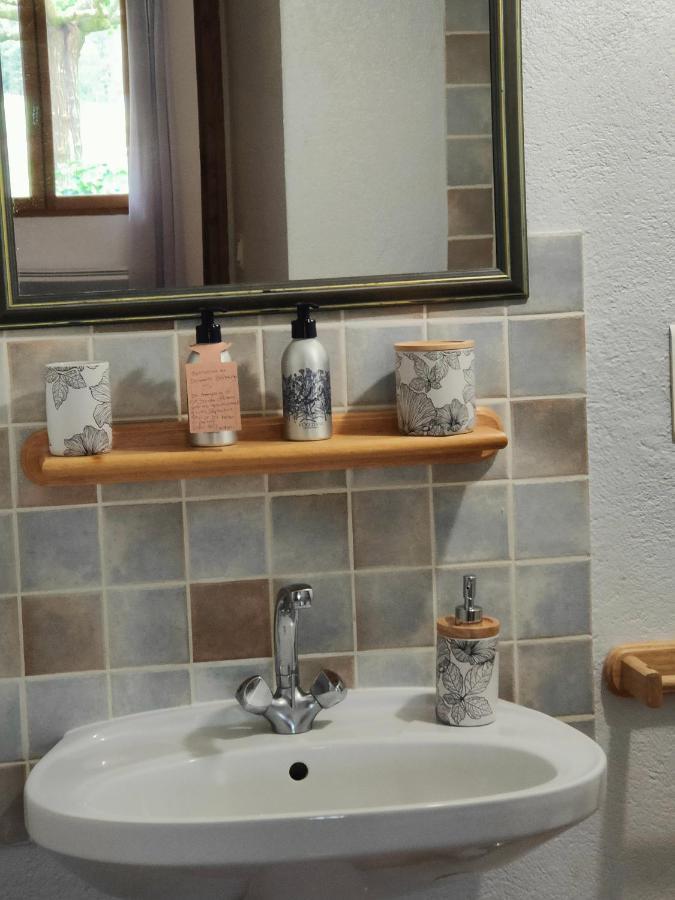 Domaine Bellavigne Gites Et Spa Forcalquier Buitenkant foto