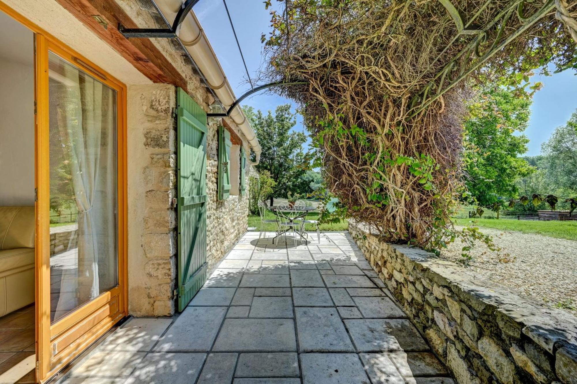 Domaine Bellavigne Gites Et Spa Forcalquier Buitenkant foto